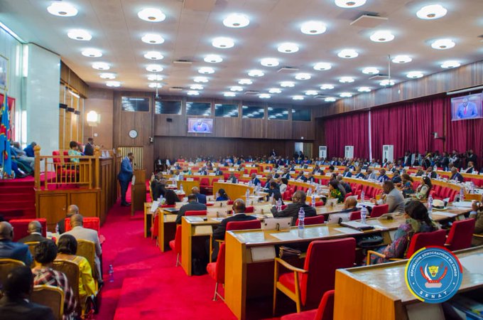 Sénat en plénière_photo des droits tiers