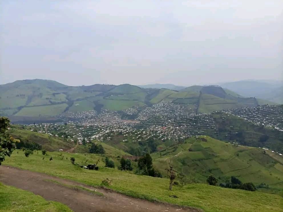 Rutshuru : Une personne tuée et plusieurs autres blessées dans des affrontements entre M23 - Wazalendo