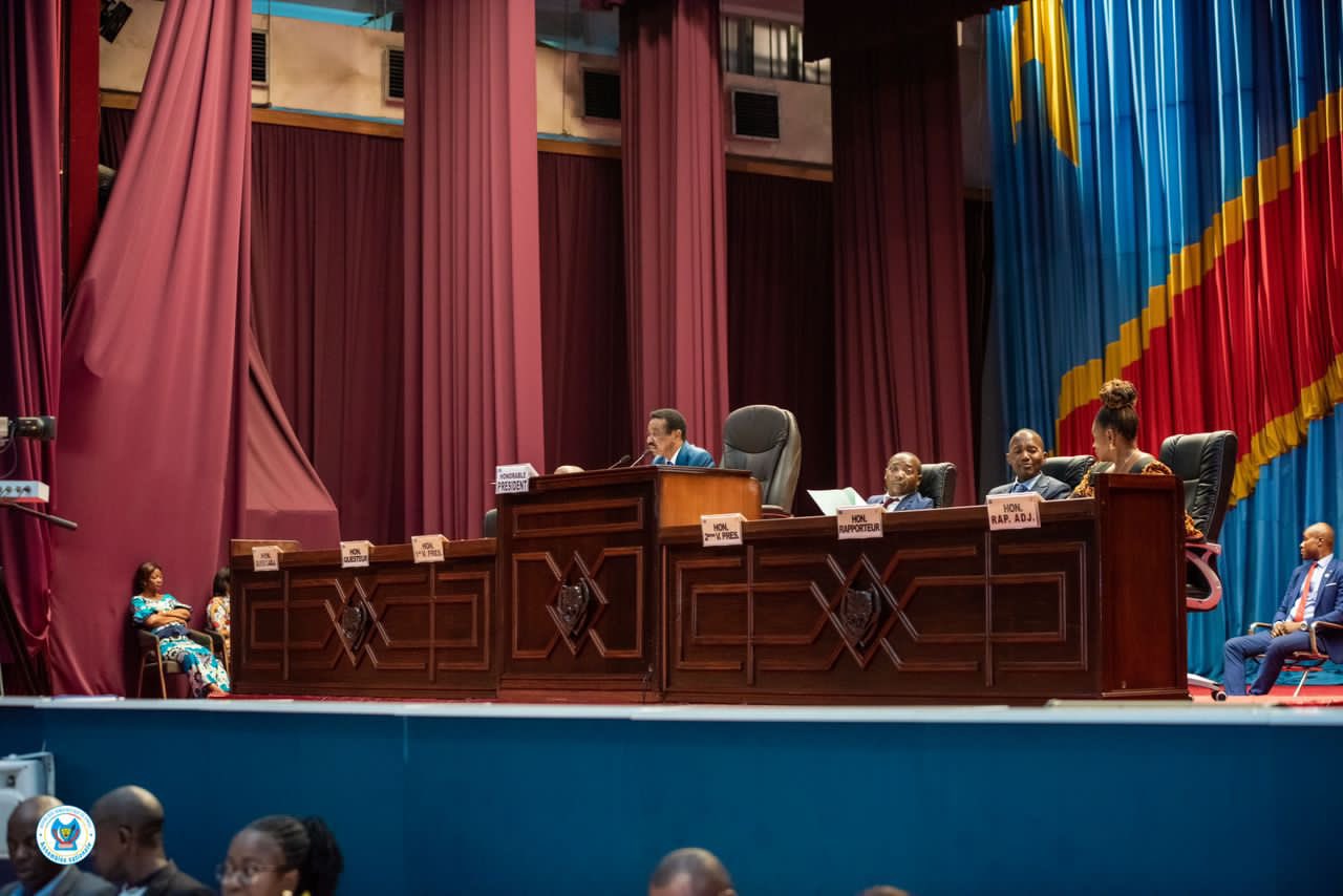 Plénière à l'Assemblée nationale