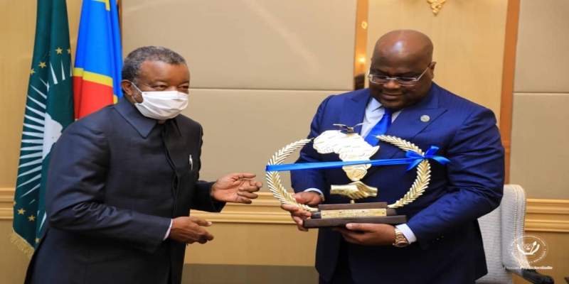 Docteur Jean Jacques MUYEMBE et Président Felix Antoine Tshisekedi_Photo presse présidentielle