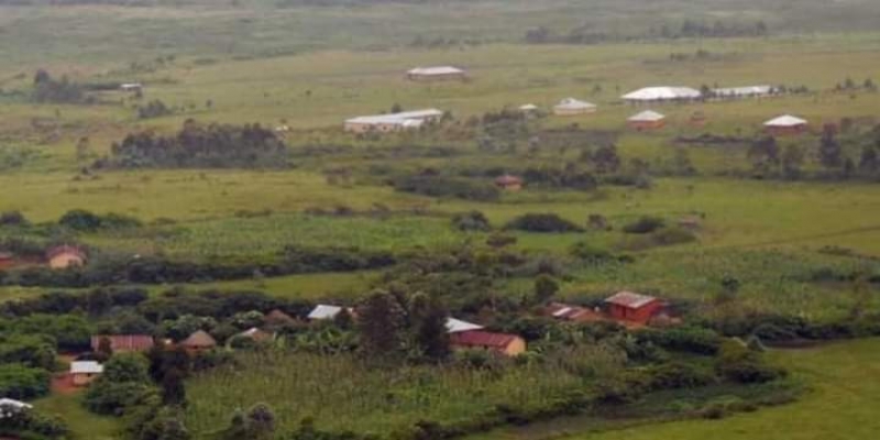 Ituri : 2 morts et 2 motos incendiées, bilan d'une attaque des présumés ADF à Irumu