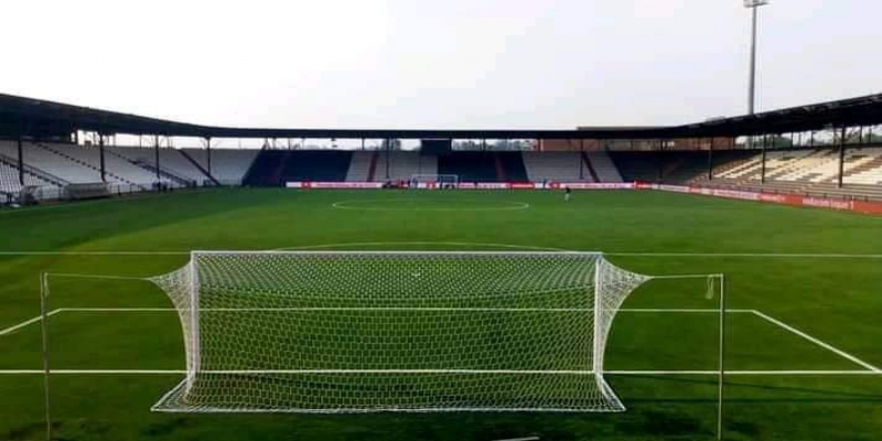 stade TP Maz vide_photo des droits tiers