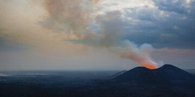 Volcan Nyamuragira_photo des droits tiers