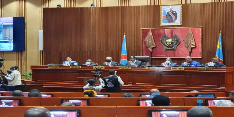 Sénat en plénière