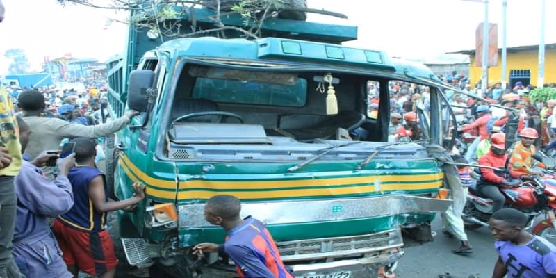 Accident de Route_photo des droits tiers