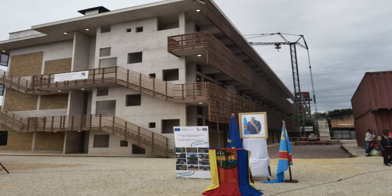 bâtiment construit par UE