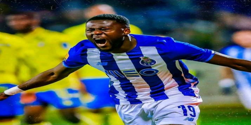 Chancel Mbemba élu meilleur défenseur du mois de janvier avec Porto