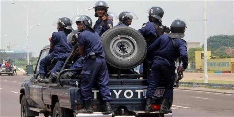 Kinshasa : Le nouveau commissaire provincial de la police suspend tous les bureaux 2