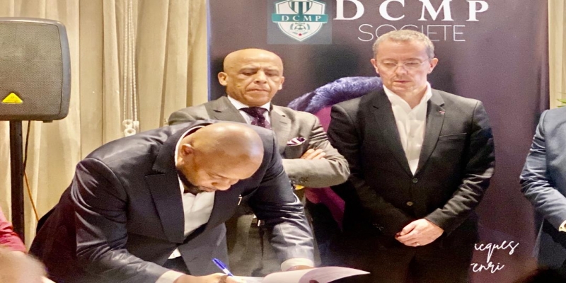 Signature accord entre DCM et JH Eyraud
