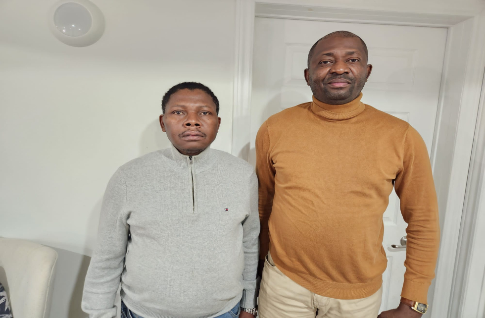 Ambroise Mbuyi, président fédéral Canada-États-Unis à gauche et Éric Bende, président sectionnaire de Windsor-Essex-Kent de l’A.Ch