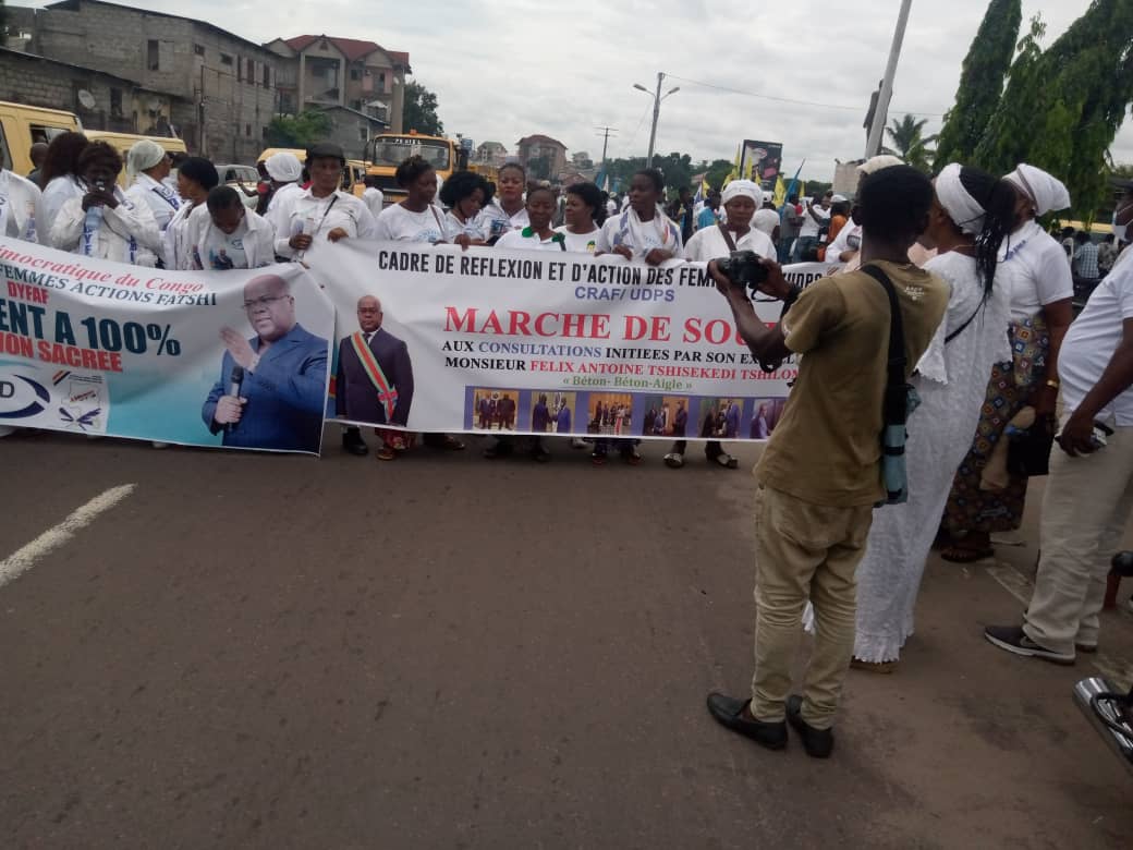 Gentiny Mbaka Ngobila Gouverneur de Kinshasa _ Photo tiers