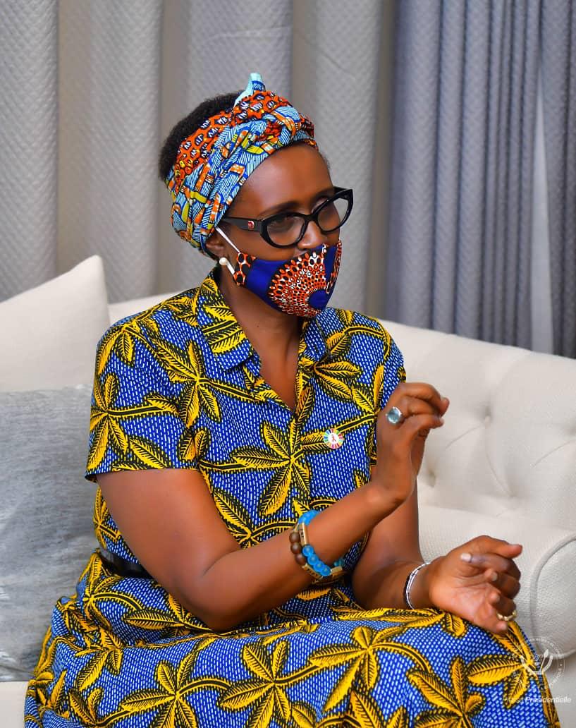 Winnie Byanyima secrétaire générale adjointe des Nations-Unies ONU SIDA photo présidence